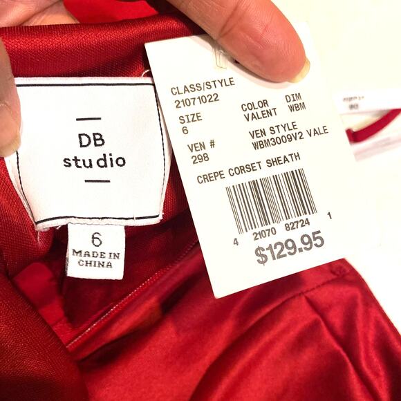 DB Studio Crepe Corset Sheath Formal Dress - Picture 3 of 10